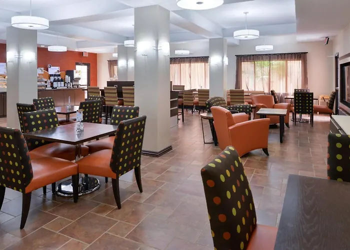 Express By Ihg Hotel