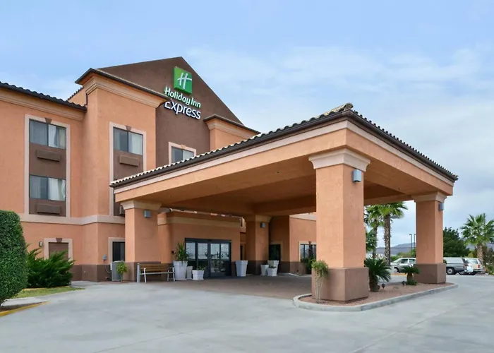 Express By Ihg Hotel 3*