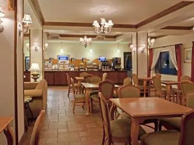 Express By Ihg 3* Kingman