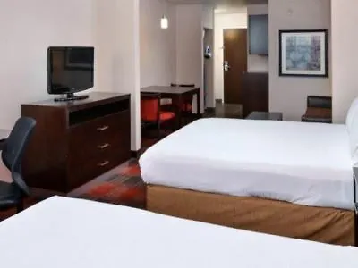 Express By Ihg 3*